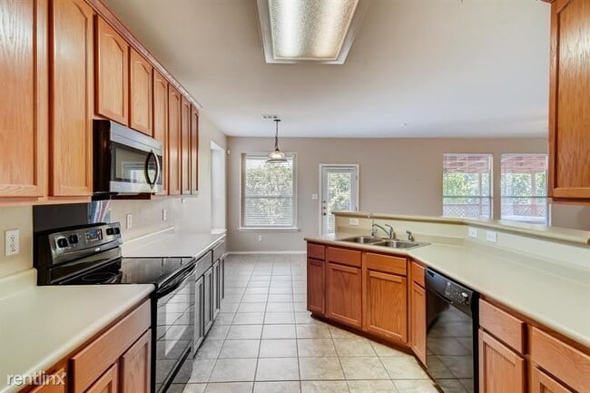 Building Photo - 4 br, 3 bath House - 426 Dandelion Bend UNIT