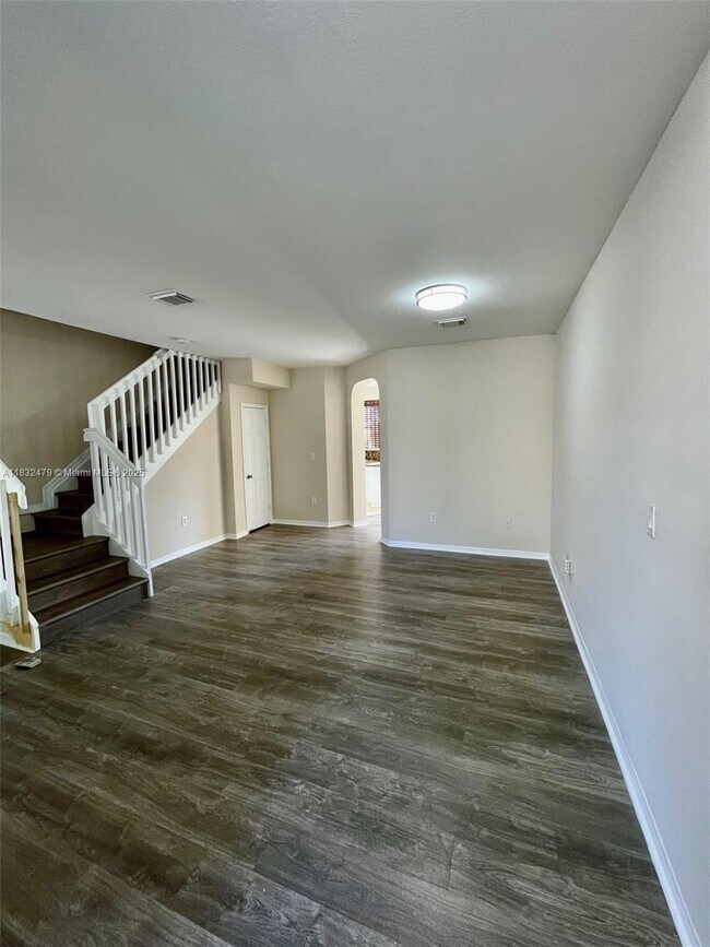 Building Photo - 13850 SW 274th Terrace