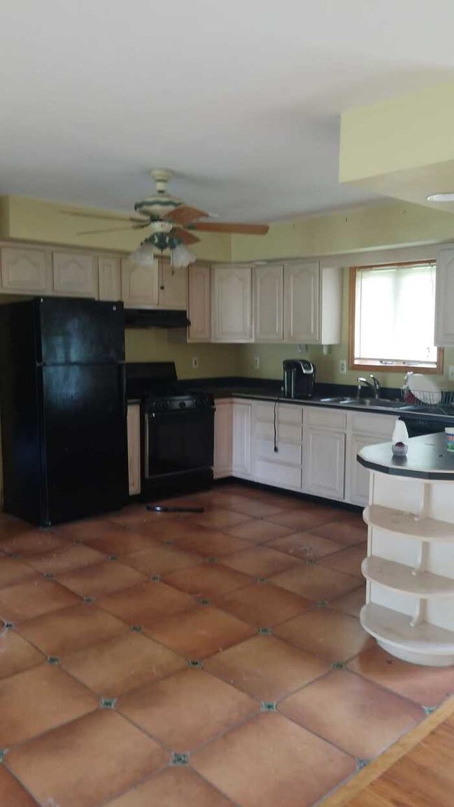 Building Photo - 339 Winterton Rd