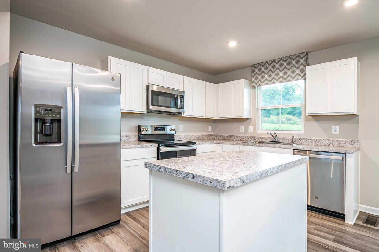 214 Spring Pl, Strasburg, VA 22657 Townhome Rentals in Strasburg VA