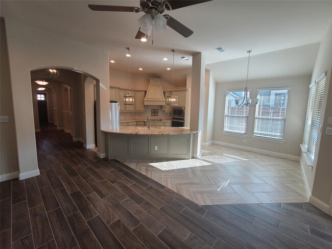 Foto del edificio - 10317 Linger Ln