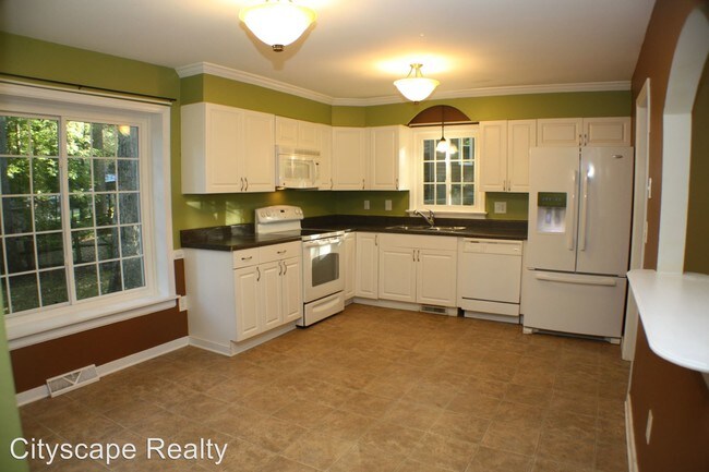 Building Photo - 3 br, 2.5 bath House - 4505 Cordova Lane