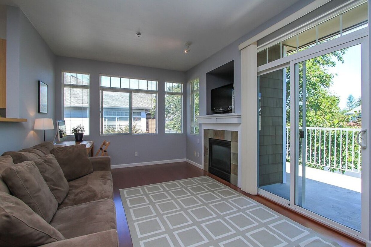 533 241st Ln SE, Sammamish, WA 98074 Condo for Rent in Sammamish, WA