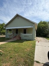 Building Photo - 2024 Rawlings St