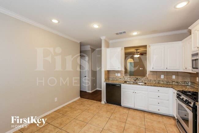 Building Photo - 3040 Thicket Bend Ct