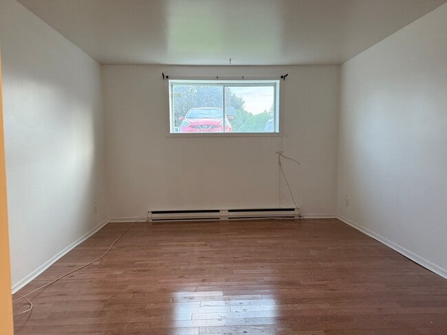Photo du bâtiment - 281-17e 17e Avenue N