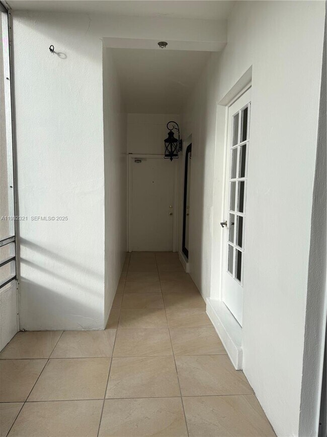 Foto del edificio - 2431 SW 82nd Ave