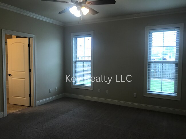 Building Photo - 5209 Rue De Chateau