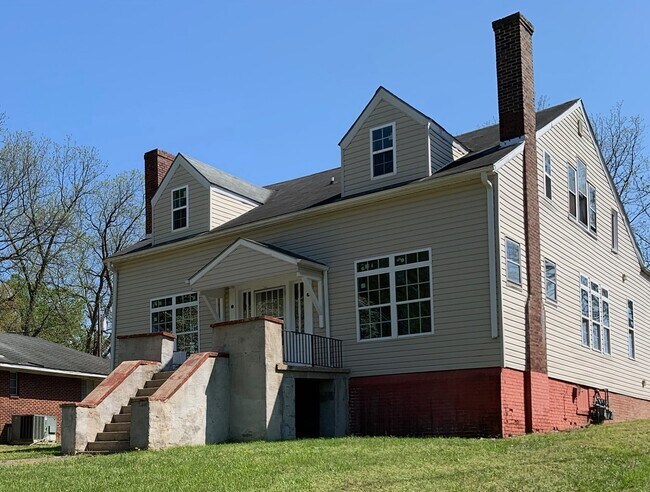 Foto del edificio - 1219 Grace Ave