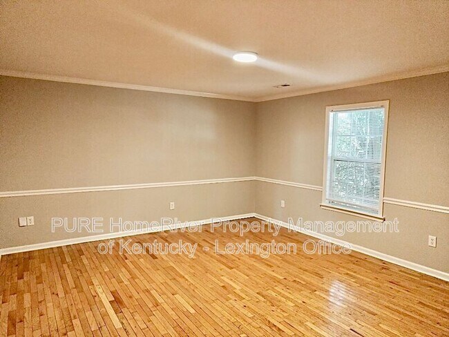 Building Photo - 1053 Merrick Dr