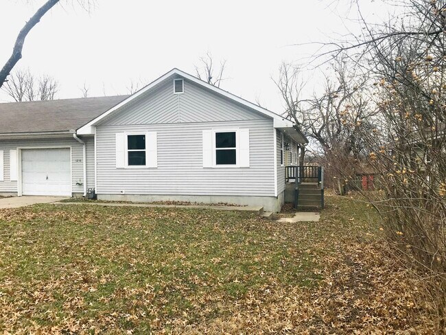 Building Photo - 1216 Elm Hills Blvd