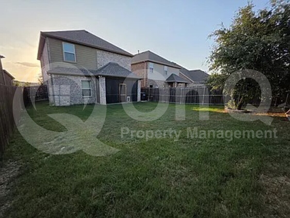 Foto del edificio - 204 Brazoria Ln