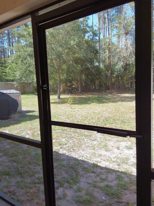 Building Photo - 10 Ponderosa Ln