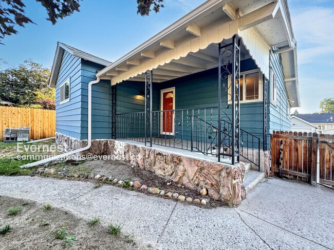 Building Photo - 4886 Osceola St