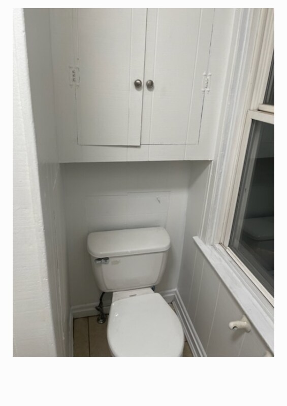 Foto del edificio - 23 E Main St