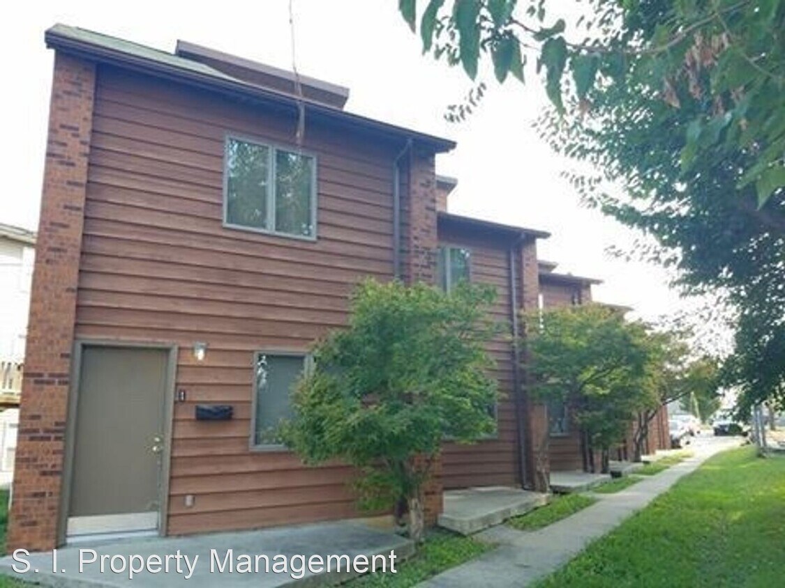 Foto principal - 509 S Poplar St