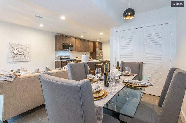 Dining Area - 13 Magnolia Ave