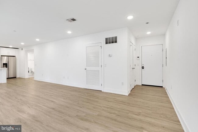 Foto del edificio - 1335 N Marston St