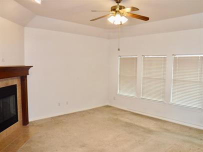 Foto del edificio - 308 N Creek Dr