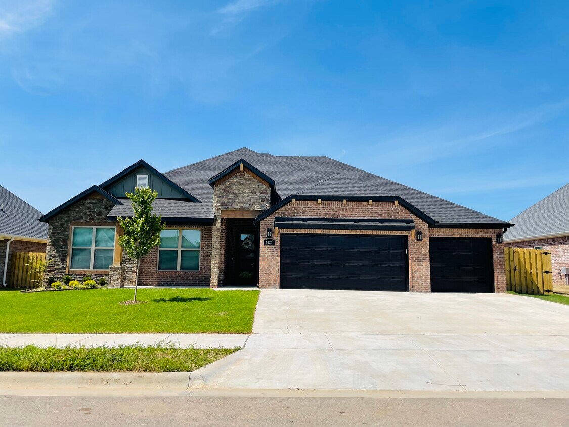 Foto principal - 1420 Florentine Rd