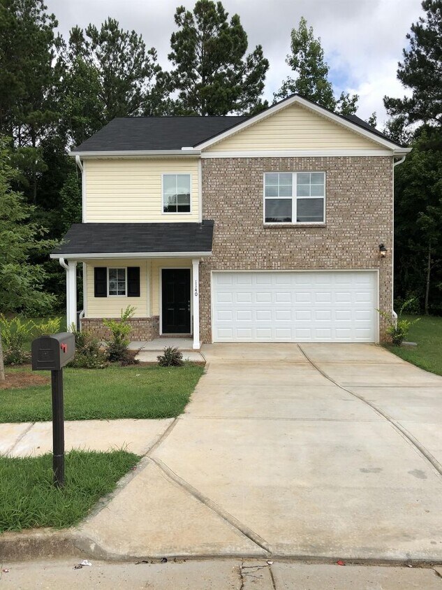 Primary Photo - 1140 Oak Hollow Lane