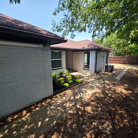 Foto del edificio - 10231 Ridge Oak St