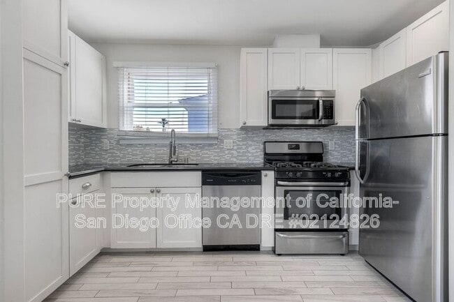 Building Photo - 1106 4th St