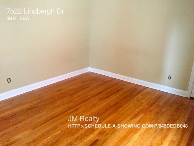 Building Photo - 7522 Lindbergh Dr