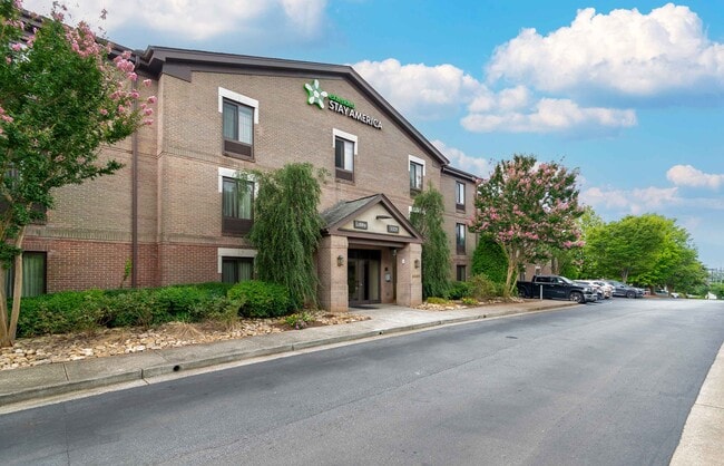 Building Photo - Furnished Studio-Atlanta - Alpharetta - No...