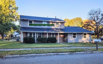 Building Photo - 2021 Coronet Dr