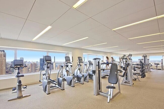 Building Photo - 322 W 57th St