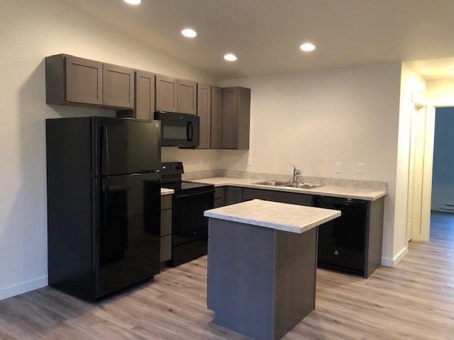 Building Photo - 3255 Fen Way