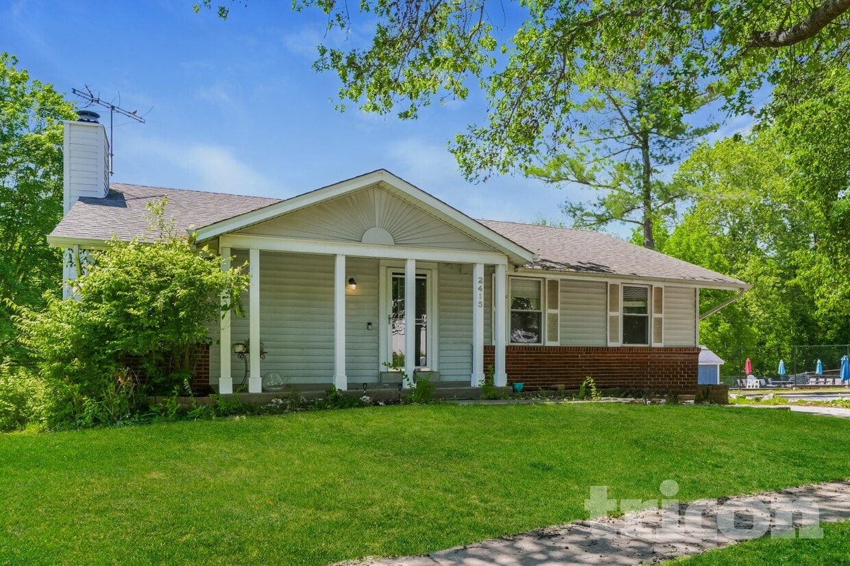 Foto principal - 2415 Sarthe Ct