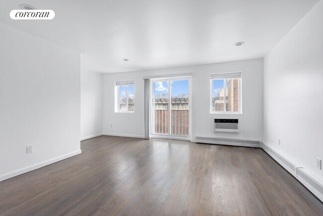Foto del edificio - 229 Cooper St