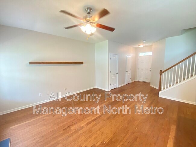 Building Photo - 41 Highland Pointe Cir W
