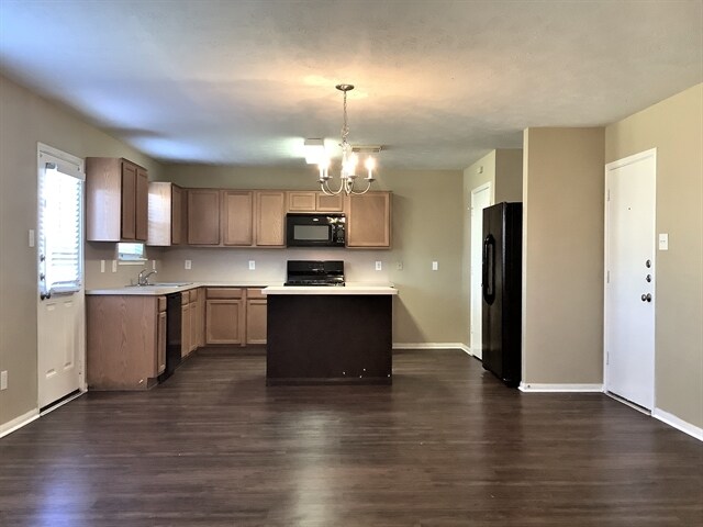 Building Photo - 5011 Westwood Pines Drive