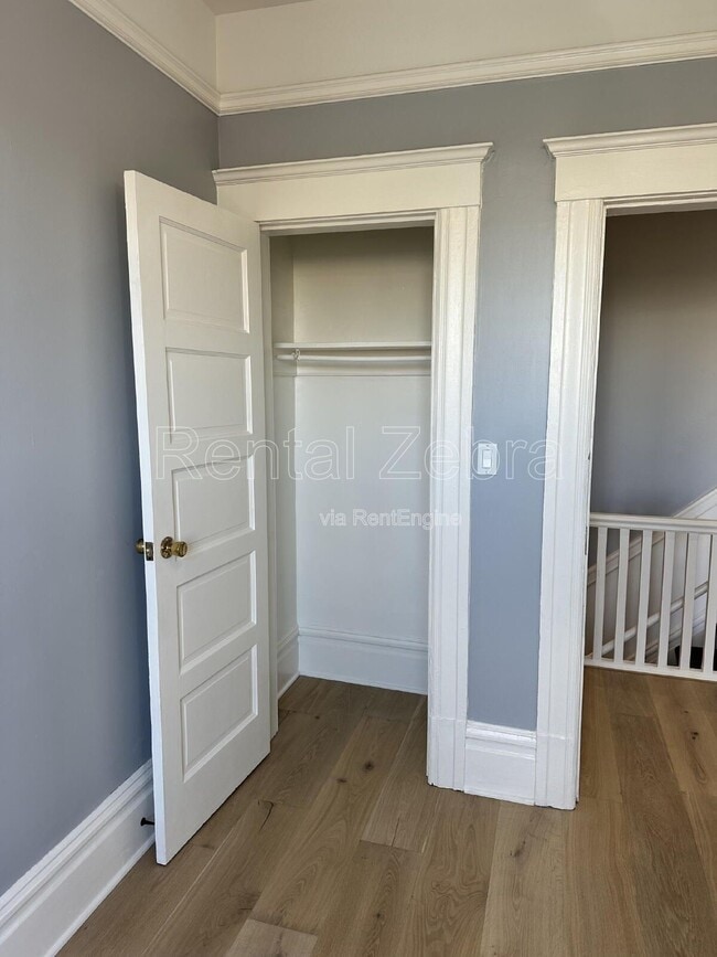 Photo - 1604 Jones St Apartment