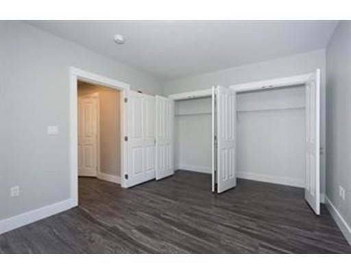 Building Photo - 50 Country Way