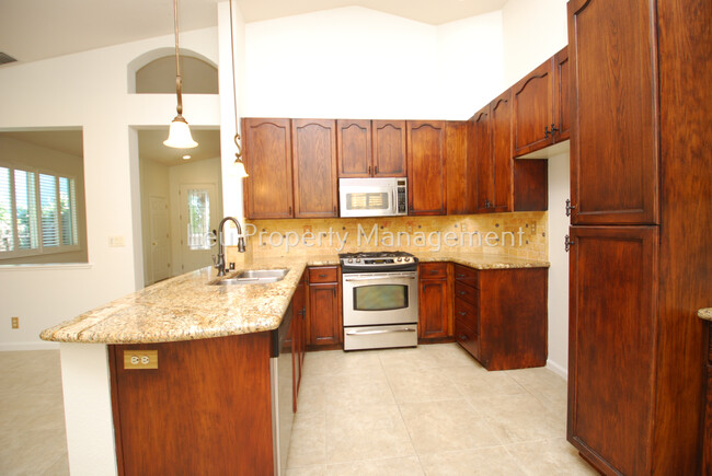 Building Photo - 1262 Knopfler Cir