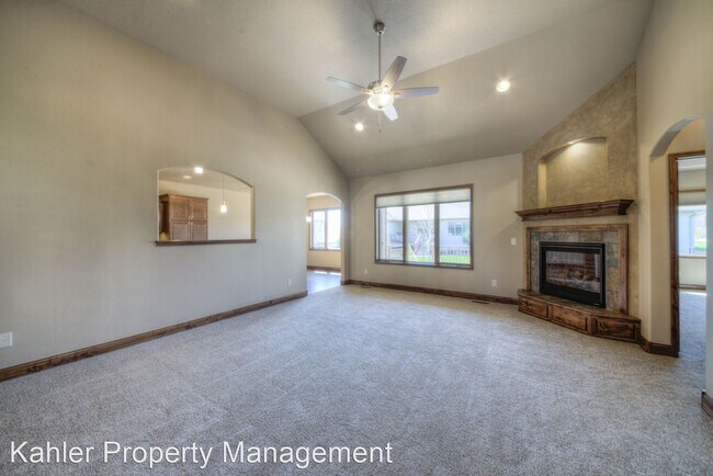 Foto del edificio - 2 br, 2 bath House - 4663 Cambria Circle