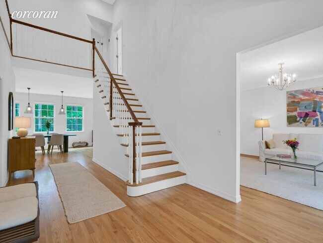 Building Photo - 32 Gardiners Ln