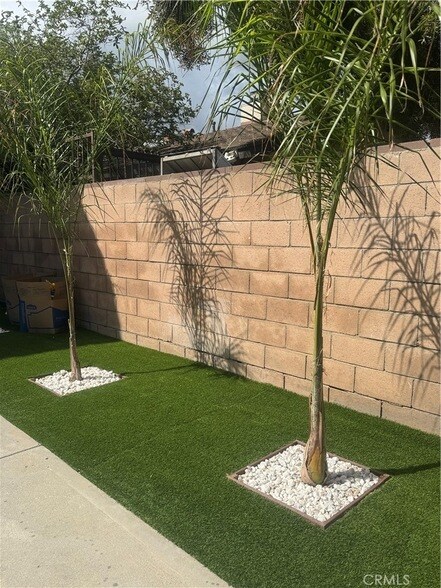 Foto del edificio - 7127 White Oak Ave