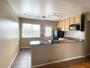 Building Photo - 650 N 300 W