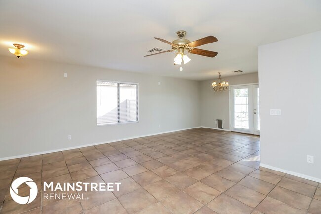 Foto del edificio - 8921 E Butternut Ave