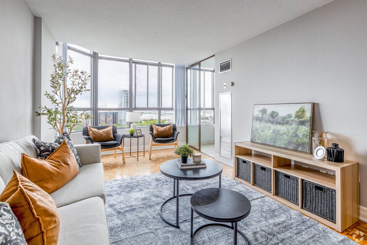 1BR, 1BA - 739SF - Living Room - 2 Silver Maple Court