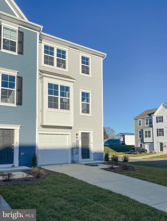 Foto del edificio - 141 Canning Rd