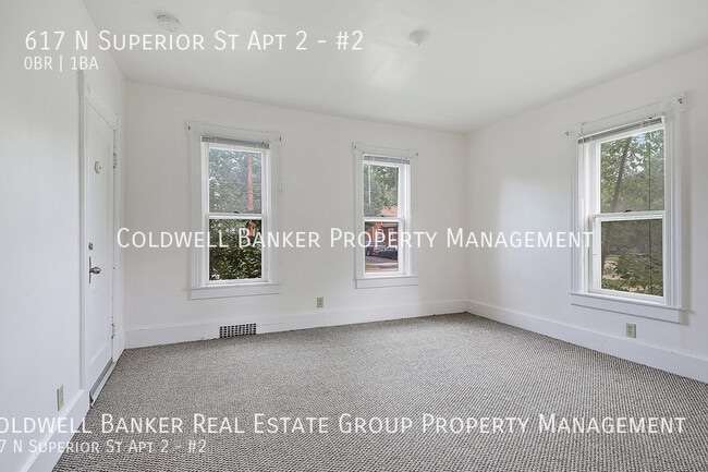 Building Photo - 617 N Superior St