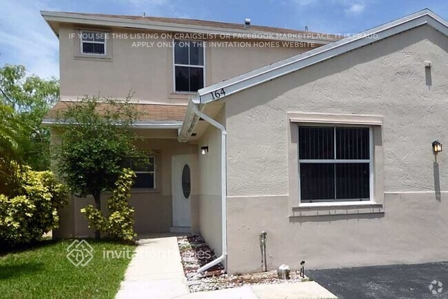 Building Photo - 164 NW 207th Terrace