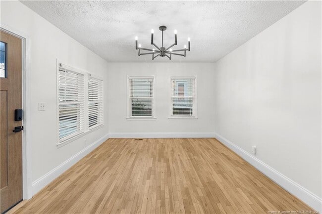 Building Photo - 1005 Anarine Rd