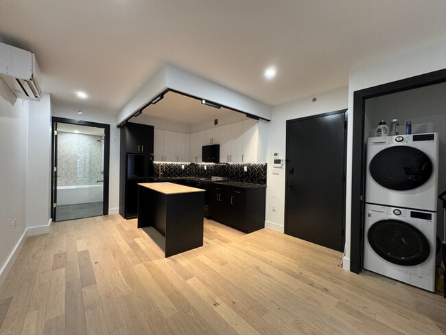 Photo - 154 Lenox Rd Apartment